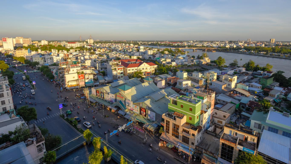 越南太平报：越南互联网正在向新协议进行全面转型