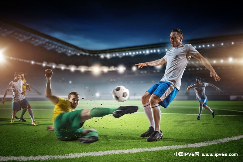 足球比赛正在进行中混合介质图片素材-运动员素材-jpg图片格式-mac天空素材下载
